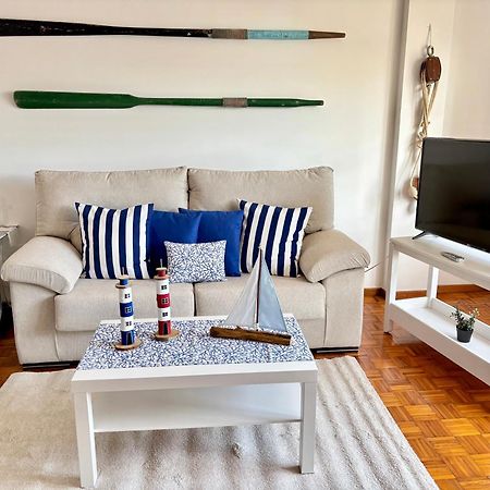 Apartamento Con Vistas Al Mar En Primera Linea. Muros Esterno foto