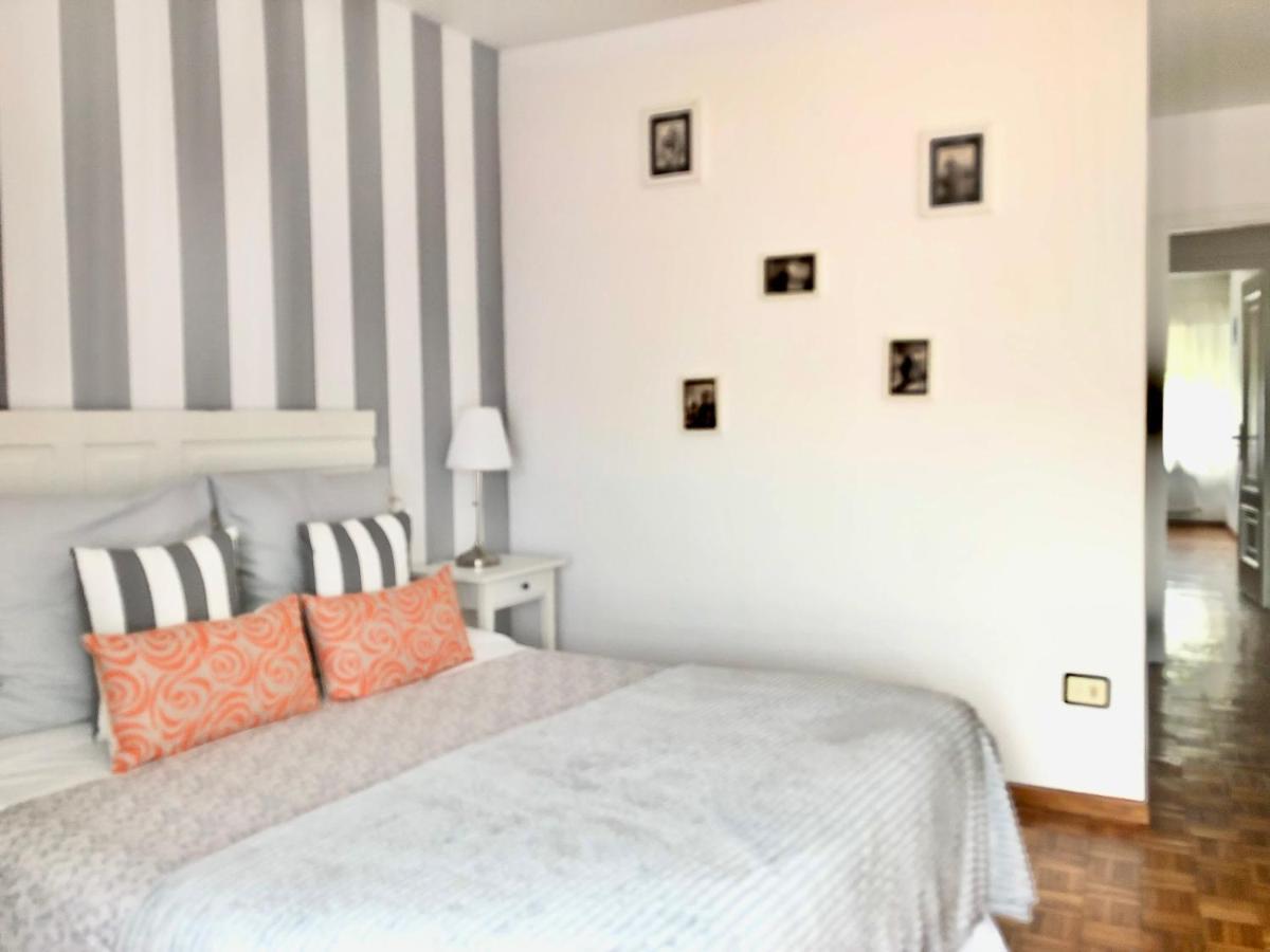 Apartamento Con Vistas Al Mar En Primera Linea. Muros Esterno foto